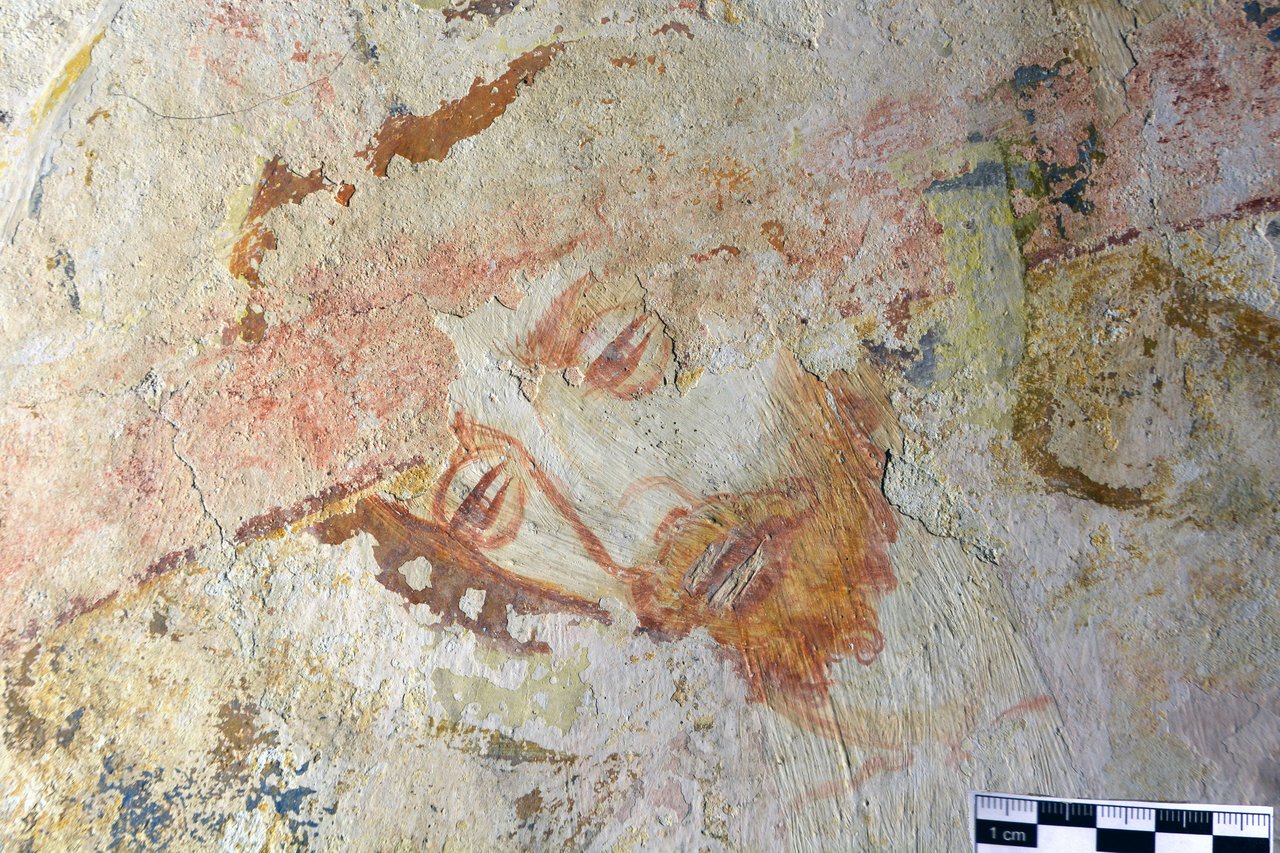 Detail der Malerei (evtl. 15. Jh.) an der Ostwand der Magdalenenkapelle. Foto: N. Thalguter