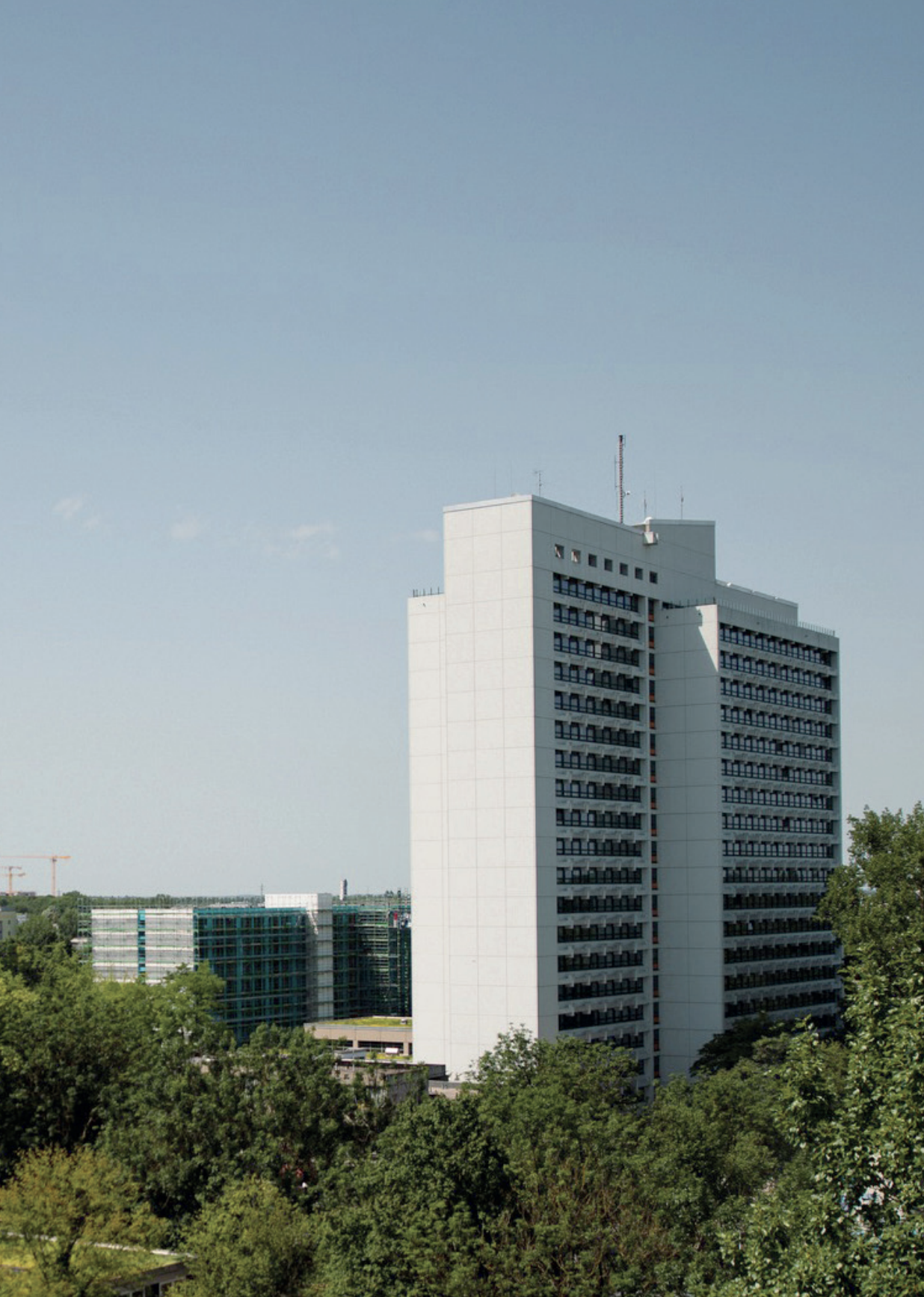 Copyright: 1977 Ernst Maria Lang Sepp Pogadl Studentenstadt Freimann, 1977 Ernst Maria Lang Sepp Pogadl